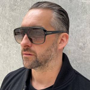 Gafas de sol con montura grande para hombre, montura negra de PC, protección UV400, estilo para exteriores, Zs 98218 - Product Image 4