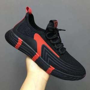 YATAI scarpe nere nuove scarpe autunnali per uomo sneakers comode e traspiranti in maglia fly per uomo scarpe sconto