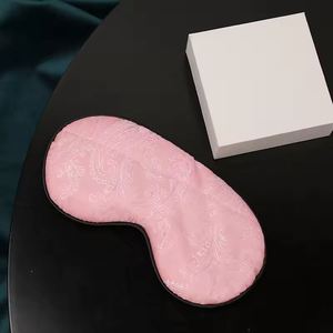 Masque de sommeil confortable et doux avec boucle réglable, couvre-yeux respirant parfait pour dormir sur le côté - Product Image 3