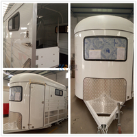 Remorque de transport de chevaux à chargement oblique pour 2 chevaux, avec roues et système de freinage, vente directe usine