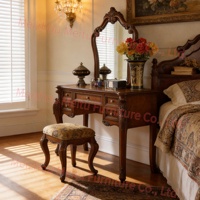 Grande coiffeuse en bois sculpté de style provincial français de 51 pouces avec tabouret et miroir, table de toilette traditionnelle en bois massif pour chambre à coucher
