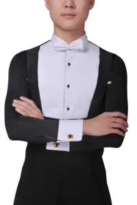 Costume da ballo da sala in bianco e nero, camicia a maniche lunghe con papillon e pantaloni larghi - Product Image 3