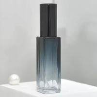 Flacons de parfum personnalisés 5ml 10ml 20ml en verre bleu dégradé rechargeables avec pulvérisateur à pompe pour décanter le parfum