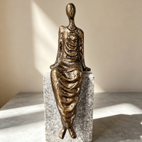 Statue de femme assise abstraite en fonte, figurine féminine antique en bronze, ornement de décoration moderne pour étagère et cheminée