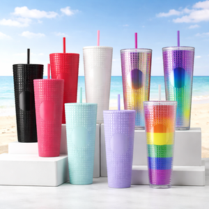 Vaso Reutilizable de 24oz, Doble Pared, Plástico, Color Negro Mate, con Diseño de Puntos, Superventas - Product Image 1