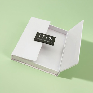 Cajas de Regalo Pequeñas de Cartón Personalizadas para Regalos - Product Image 1