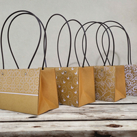 Boîtes en papier carrées brillantes SEEWIN, portables, écologiques, en matériaux recyclés, avec poignée, 20x15x14cm, pour cadeaux floraux, qualité supérieure 3