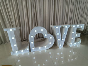 Ampoule LED blanche style simple FURUN, lettre d'amour, taille personnalisée, décoration de mariage en métal, miroir à mille couches, intérieur - Product Image 2