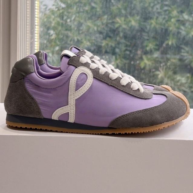 ทาโร่สีม่วง