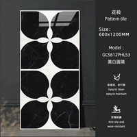 Carrelage décoratif moderne découpé au jet d'eau, dalle de porcelaine grand format, motif marbre, pour projet de maison de luxe