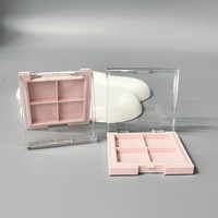 Palette de fards à paupières carrée à quatre compartiments en plastique ABS, fournie directement par l'usine ; cosmétiques transparents multicolores pour blush et contour