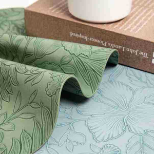 Tapis de table ovale européen en cuir gaufré et sculpté, pour usage domestique, imperméable, résistant à l'huile, écologique, personnalisable, moderne - Product Image 2