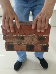 Schiuma Poliuretanica FJ Super Rapida ad Alta Qualità e Forte Adesione, Bianca 750ml, Schiuma PU per Sigillatura Edile - Product Image 5