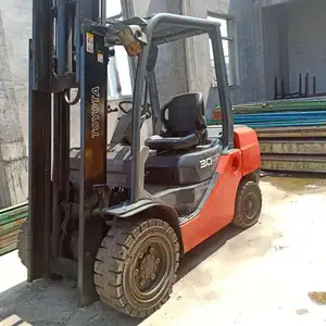 3 Ton Used Forklift Toyota FD30 Secondhand manual diesel stacker forklift with competitive price