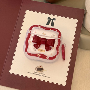 Funda para auriculares Bluetooth AirPods de 4.ª generación, diseño floral vintage con lazo rojo y correa, funda para auriculares anticaídas - Product Image 1