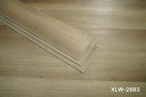 Suelo Vinílico SPC Rígido con Acabado de Madera, Material de PVC, Tratamiento de Superficie Tipo Parqué, Fácil Instalación con Sistema de Clic, para Uso Residencial - Product Image 3
