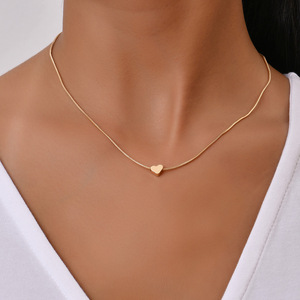 Collana con Ciondolo a Cuore per Donne, Catena Minimalista per Clavicola, Stile Francese, Gioielli di Moda Quotidiana - Product Image 1