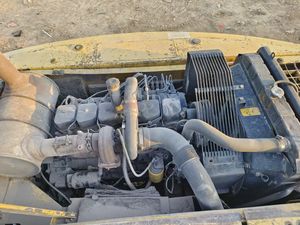 Excavadora Komatsu importada de Japón usada, PC200, excavadora de segunda mano de 2. ª generación, de 2. ª generación, de 2. ª generación, de 2. ª mano, en venta, de China - Product Image 4