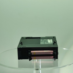 Unidad de Salida de Sensor para Controlador PLC, Nueva y Original, KV-C64TD - Product Image 1