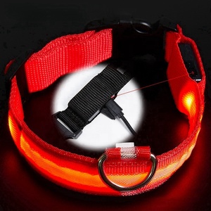Collar Electrónico Duradero para Perros, con Luz Intermitente Antipérdida para Caminatas Nocturnas, Liberación Rápida, Recargable por USB, de Nailon Sólido y Suave - Product Image 2