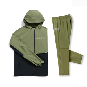 Conjunto Deportivo <span class=keywords><strong>de</strong></span> Lujo para Hombre: Chaqueta Ligera Impermeable <span class=keywords><strong>de</strong></span> Poliéster con Cremallera y Capucha, Pantalones Deportivos y Sudadera con Capucha - Product Image 1