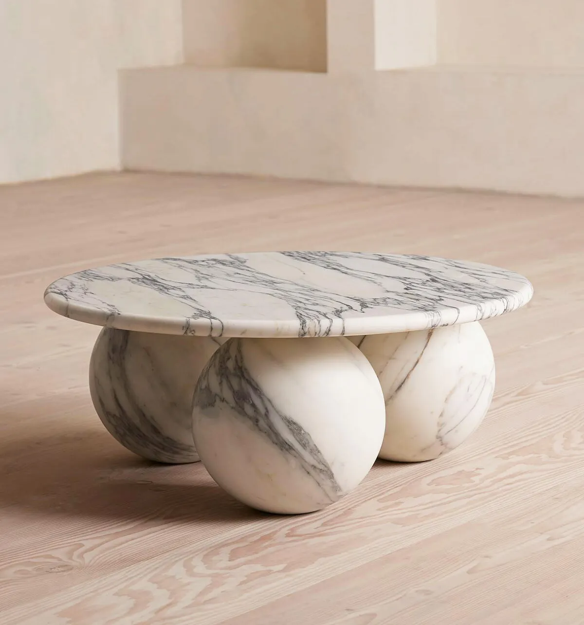 Modern Living Room Stone Furniture Round Table Top Sphere Balls Leg White Marble Coffee Table Sofa Center Table Basses
