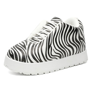 Zapatos para caminar de estilo patchwork de cuero de diseño original. Zapatos casuales modernos y versátiles. Venta al por mayor a precio de fábrica. - Product Image 5