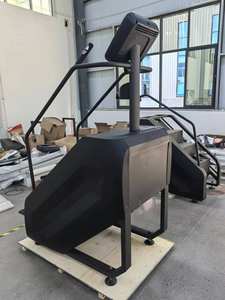 Équipement de <span class=keywords><strong>fitness</strong></span> pour salle de sport à usage commercial, <span class=keywords><strong>prix</strong></span> bas, <span class=keywords><strong>machine</strong></span> à monter les escaliers - Product Image 4