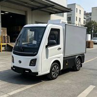 Fourgonnette fermée à faible vitesse Runhorse EEC L7e EV, autonomie 201-300 km, moteur 50 kW, mini-camion de fret conforme pour usage commercial urbain