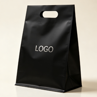 Sac de courses réutilisable en polyéthylène imperméable avec poignée découpée en D, imprimé sur mesure, pour vente en gros, vêtements et cadeaux