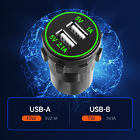 Prise de charge double USB étanche DC12/24V 3.1A avec indicateur LED et couvercle rabattable pour bateau, camping-car, moto