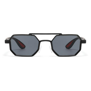 Lunettes <span class=keywords><strong>de</strong></span> <span class=keywords><strong>soleil</strong></span> unisexes <span class=keywords><strong>de</strong></span> luxe tendance, polarisées, géométriques, avec logo personnalisé, monture et couleur <span class=keywords><strong>de</strong></span> verres personnalisables, style moderne. - Product Image 2