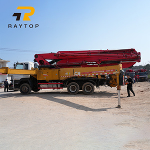 Camion pompe à béton d'occasion SANY Zoomlion, châssis Benzz VOL, pompes à béton de 36m à 66m, alimentation diesel, avec moteur de 38m à 56m - Product Image 2