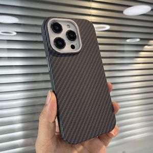 Funda de teléfono personalizada para Iphone 15 Plus Pro Max Fundas de fibra de carbono Privacidad magnética Fundas de cámara celular personalizadas Myc7133 Laudtec - Product Image 5