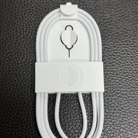 Kabel Data Pengisian Cepat USB-C Berlapis Nilon untuk iPhone 16 Pro, Cocok untuk Penggunaan Ponsel Apple