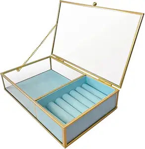 صندوق منظّم مجوهرات زجاجي شفاف حافظة تذكارية بإطار ذهبي مع صينية مخملية وصندوق به خردة بداخله