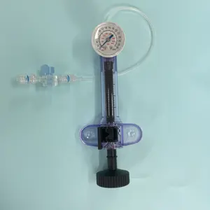 Gonfiatore intervetional medico di Tianck con il dispositivo di gonfiaggio del pallone di cardiologia del manometro
