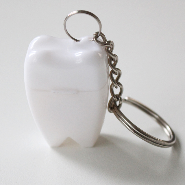 Manufacture Wholesale Cheap Eco Friendly Tooth Shape Dental Floss Thread Keychain with logo