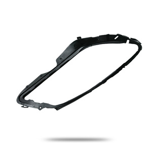 Bandes d'étanchéité pour les garnitures de phares Mercedes-Benz Classe C W204 2007-2014 ABS Gauche Droite Modèle 2048260991 - Product Image 1