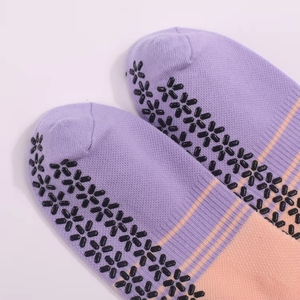 Wholesale Custom Anti <b>slip</b> Pilates Socks Professional Sports Yoga Studio Skidproof Gym Match Yoga Socks for Women High Quality - Product Image 5