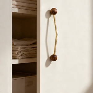 Maniglia in Ottone di Nuova Concezione per Mobili in Noce Nero Stile Retrò, per Cassetti di Cucina, Camera da Letto o Armadio - Product Image 3