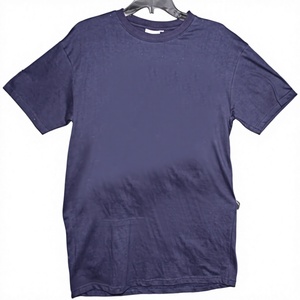 Camiseta de Manga Corta al por Mayor, 100% Algodón Orgánico, de Alta Calidad, Lisa, Personalizable con Impresión, Corte Regular, Servicio OEM, Estilo Formal, 180g - Product Image 4