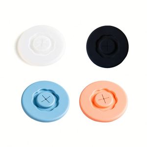 Couvercle en silicone de qualité alimentaire 95 mm universel anti-poussière et anti-fuite avec trou pour paille pour tasse à café en verre - Product Image 2