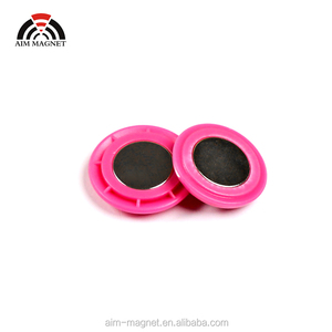 2024 Venta caliente 4 piezas Número de carrera de maratón puede reutilizar soportes magnéticos <span class=keywords><strong>para</strong></span> Baberos de carrera corriendo - Product Image 4