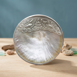 Assiette de luxe en nacre pour la présentation de caviar, idéale pour la restauration fine et le service gastronomique, fabriquée au Vietnam - Product Image 3