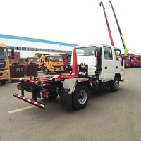 Camion à ordures ISUZU Roll Off Mini 2 tonnes avec système de levage par crochet, camion benne à ordures à vendre au Turkménistan