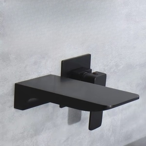 Robinet <span class=keywords><strong>de</strong></span> lavabo à plate-forme dissimulée tout en cuivre encastré dans le mur Conception <span class=keywords><strong>de</strong></span> cascade chaude et froide pour un usage domestique Matériau en laiton - Product Image 1