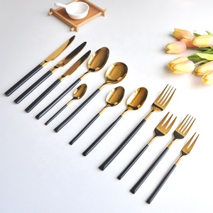 <span class=keywords><strong>Restaurante</strong></span> al por mayor elegante mango negro cubiertos de oro conjuntos de cubiertos de acero inoxidable para <span class=keywords><strong>la</strong></span> boda - Product Image 6