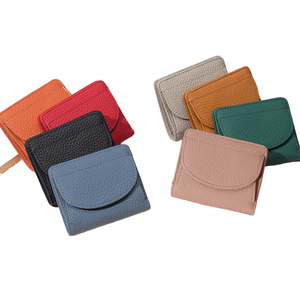 WRIZA Cartera corta compacta para mujer, cierre con solapa de cuero genuino, minibolso elegante multicolor, accesorio de regalo elegante para uso diario - Product Image 1