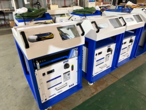 Máquina de Soldadura Láser de Fibra CORAL 1500W 2000W 3000W Portátil 3 en 1 con Fuente Raycus Max, Soldadora de Metal CNC, Nueva Industrial de Alta Potencia con Certificación CE - Product Image 4